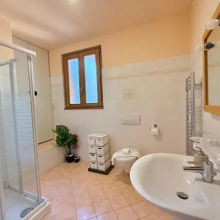 Pianello Bellavista דירה *